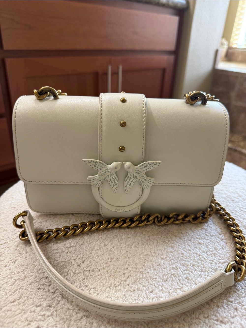 Pinko White Leather Crossbody Bag with Gold-Tone Chain